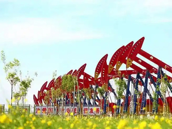 大港油田井下作業(yè)公司自動推送管裝置減負(fù)賦能